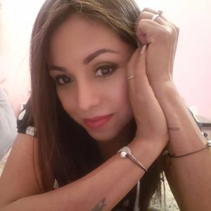 Meet your Posher, Beatriz